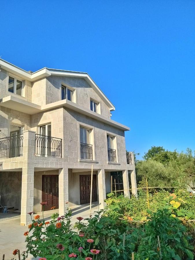 Petivat Gardens Apartment Exterior foto