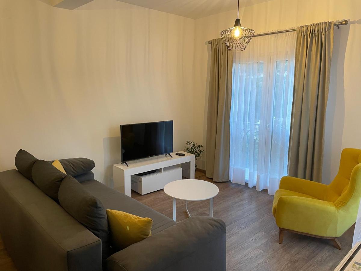 Petivat Gardens Apartment Exterior foto