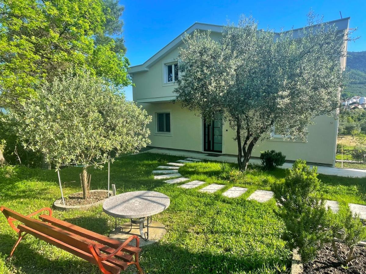 Petivat Gardens Apartment Exterior foto